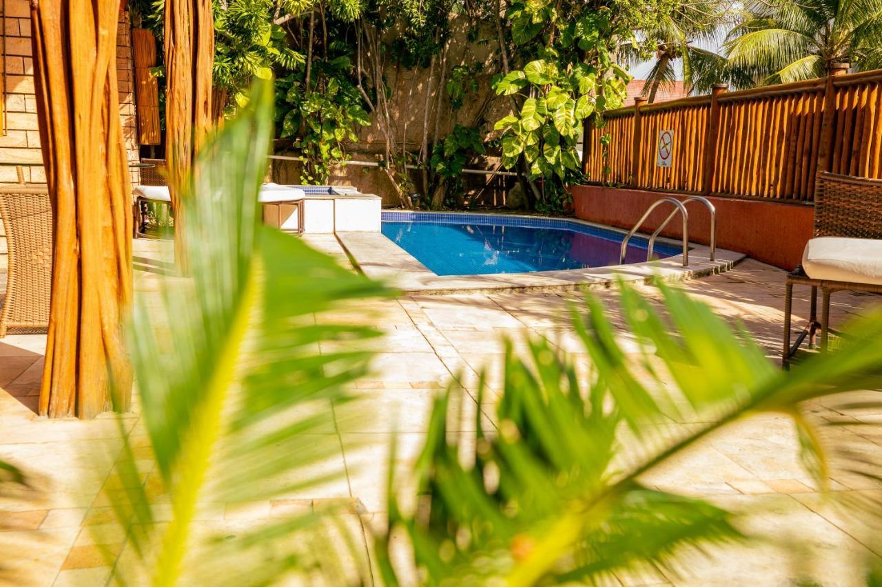 Safari Natal Beach Hotel Екстериор снимка