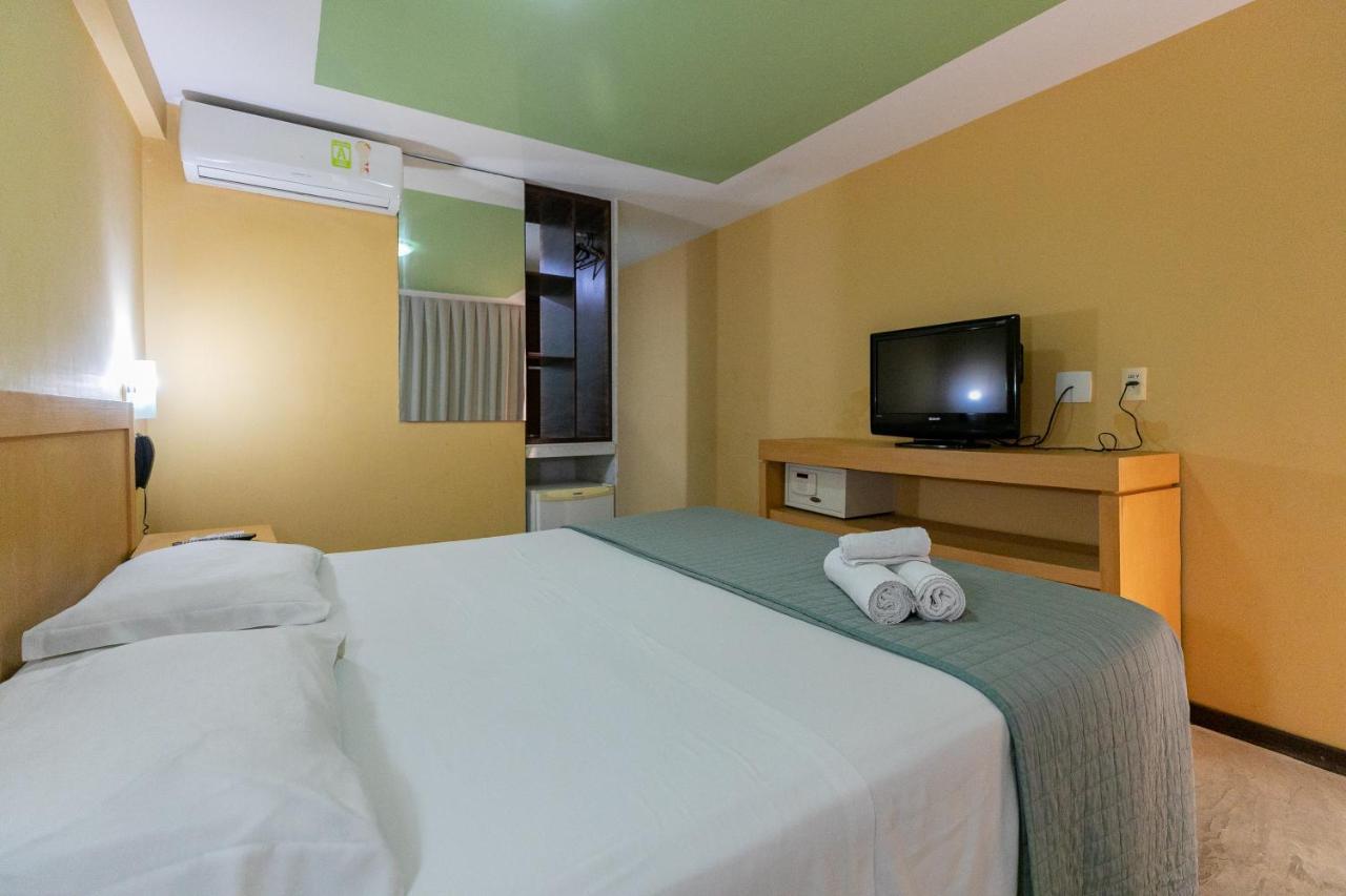 Safari Natal Beach Hotel Екстериор снимка